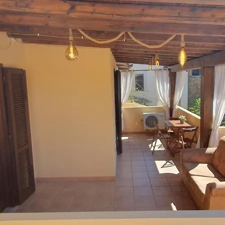 Casa Laura Apartment Vaccileddi